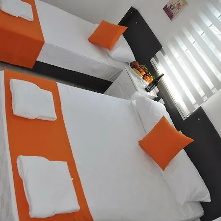 Szálloda Mese & 2*
